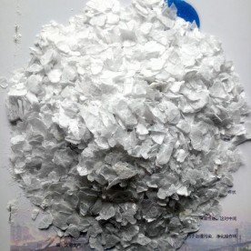 朝阳润东物产 专业供应珍珠岩除渣剂，氯化镁及猫砂一站式采购解决方案